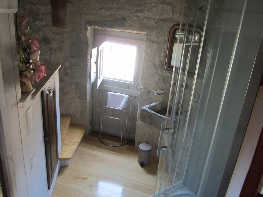 Chambre D'Hotes La Tour De Brazalem Nérac Стая снимка