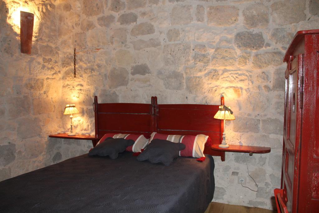 Chambre D'Hotes La Tour De Brazalem Nérac Екстериор снимка